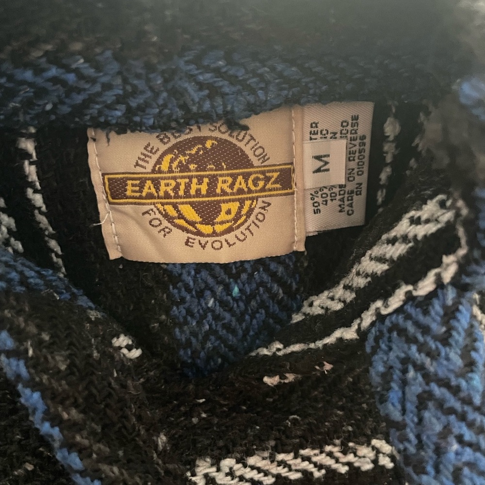 Earth Ragz Baja Hoodie in Blue, Black & White - Picture 2 of 2
